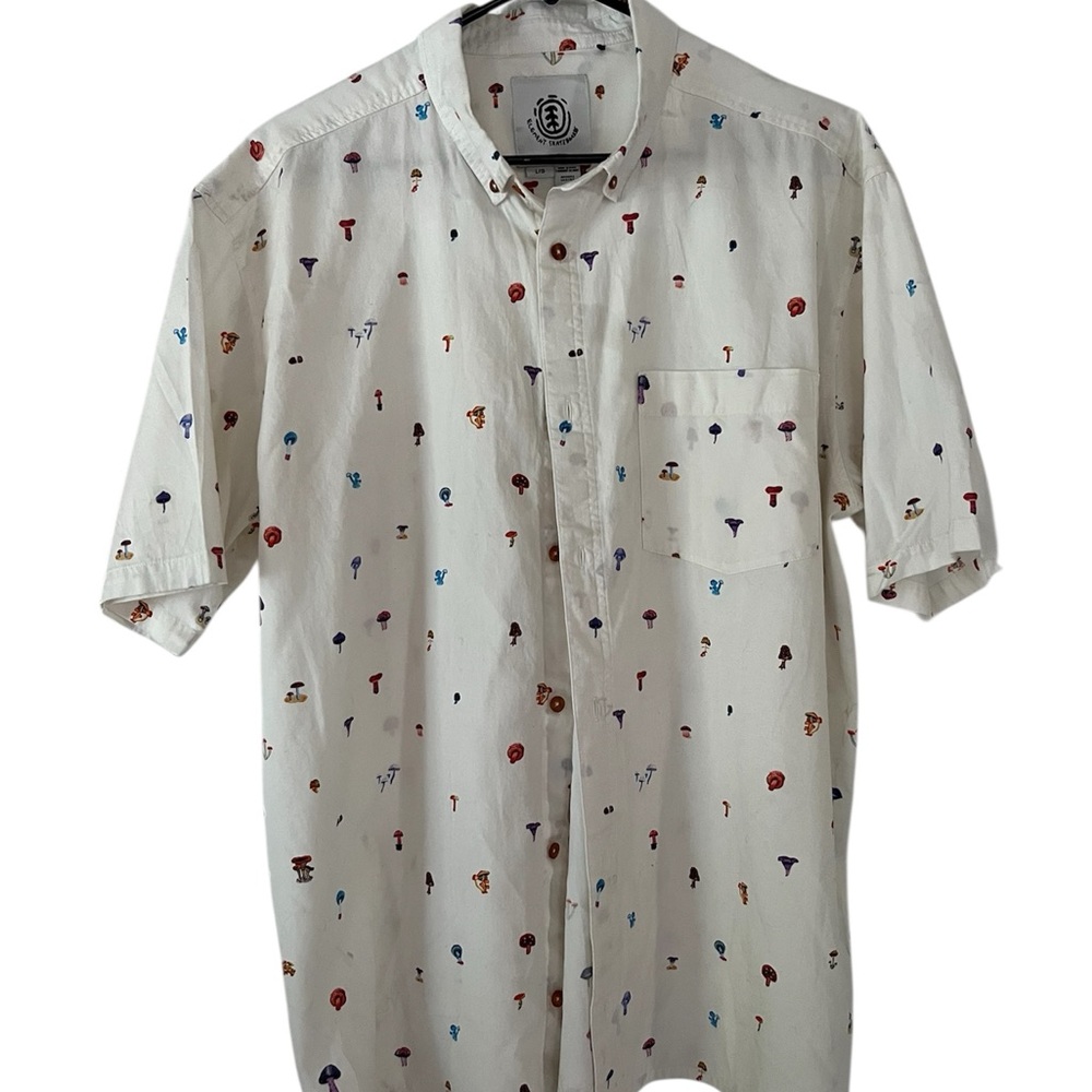 Element Skateboards Men’s L/G Short Sleeve Mushroom Print Button-Down Shirt